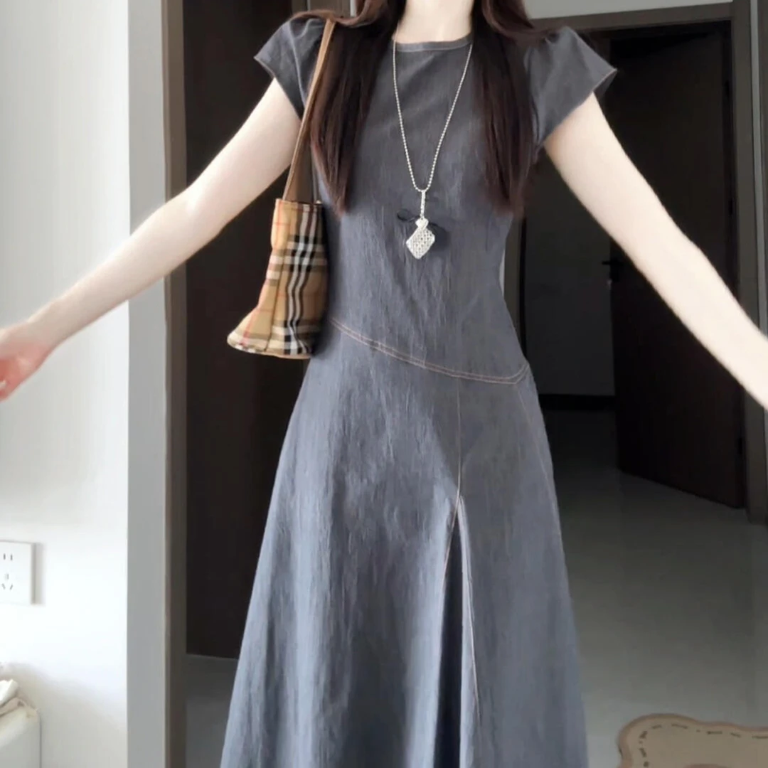 小个子巨好看收腰显瘦气质长裙女夏季2025年新款法式灰色连衣裙子