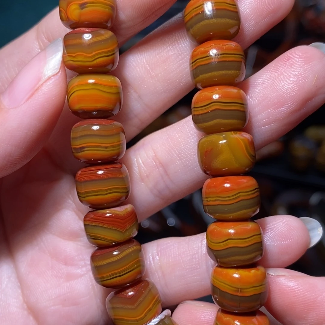 玛瑙/玉髓手镯合金靠****哥战国红