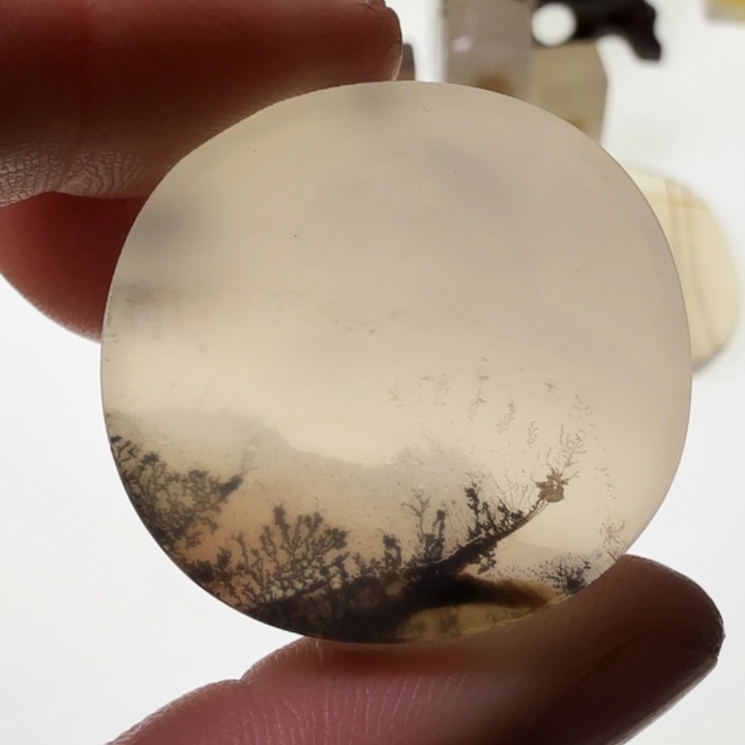 玛瑙/玉髓未镶嵌珠宝半成品