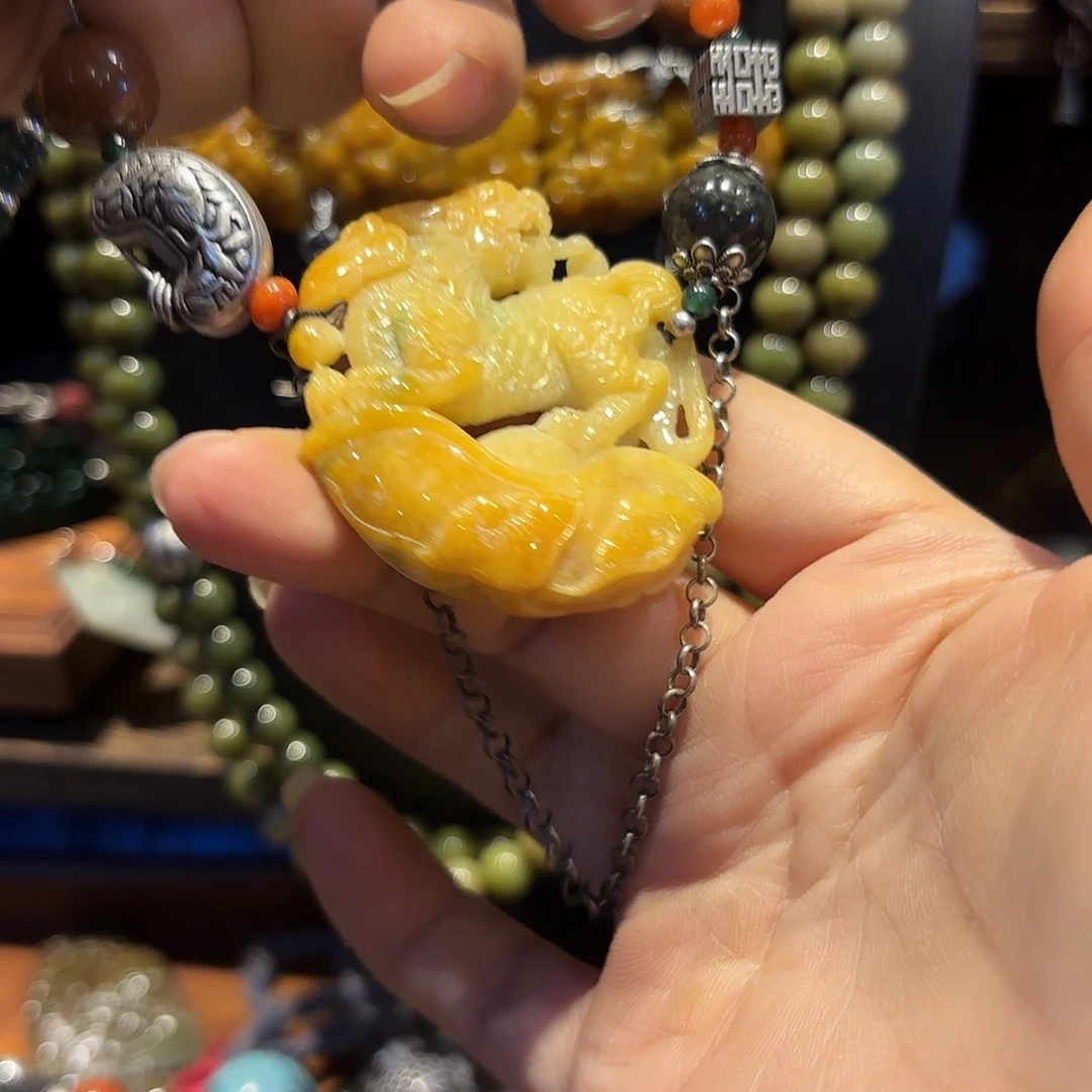 翡翠颈饰未镶嵌原创