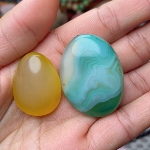 未镶嵌玛瑙/玉髓珠宝奇石A****r打孔不退不换