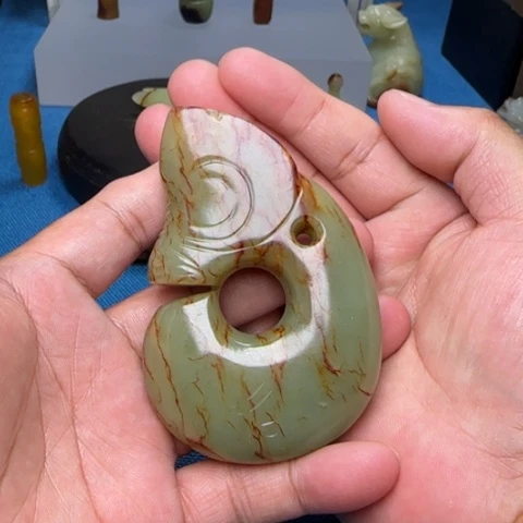 未镶嵌和田玉挂件
