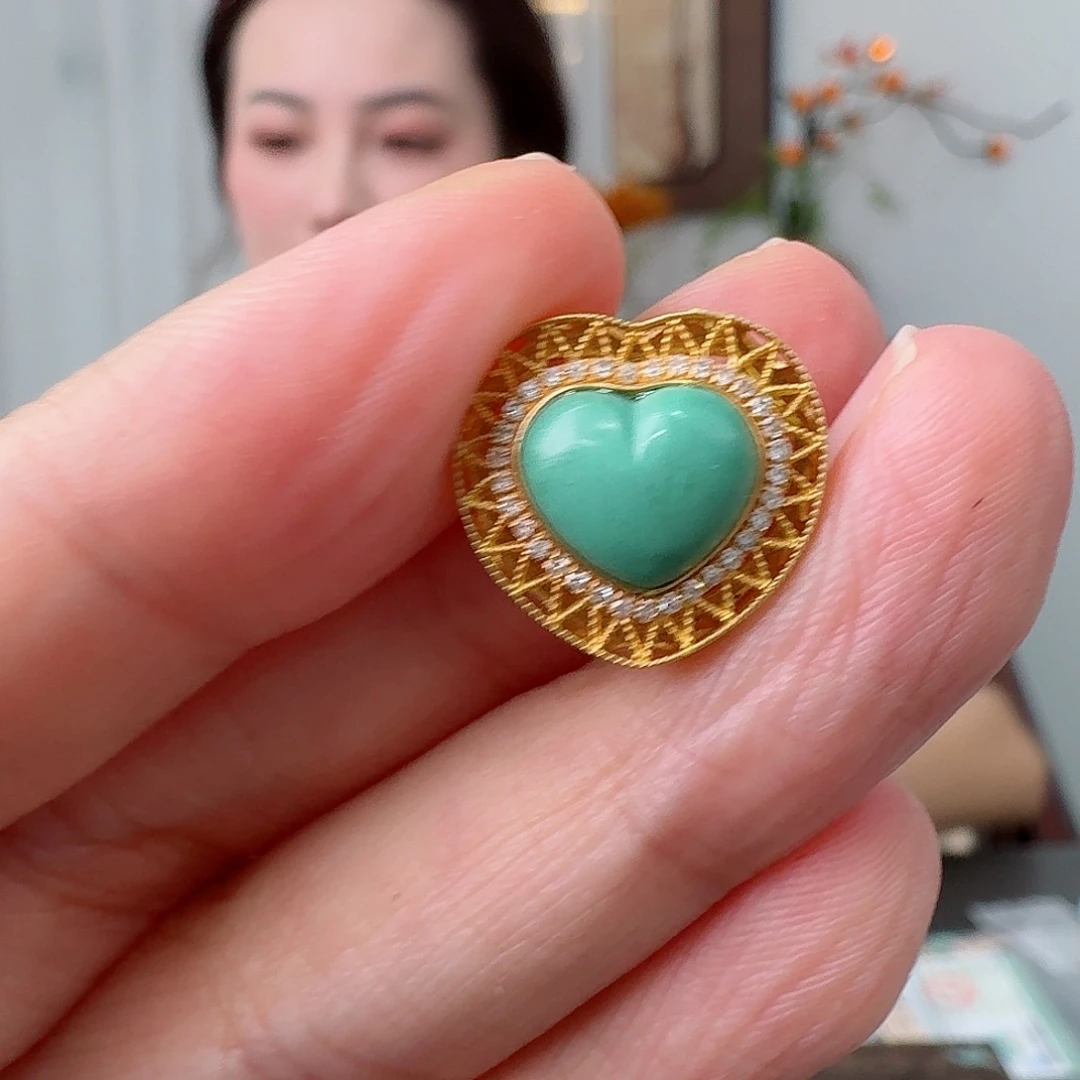 绿松石18K金镶嵌珠宝奇石