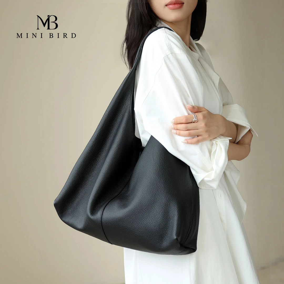 2025年秋冬时尚通勤小众真皮大容量百搭休闲慵懒风单肩托特包大包
