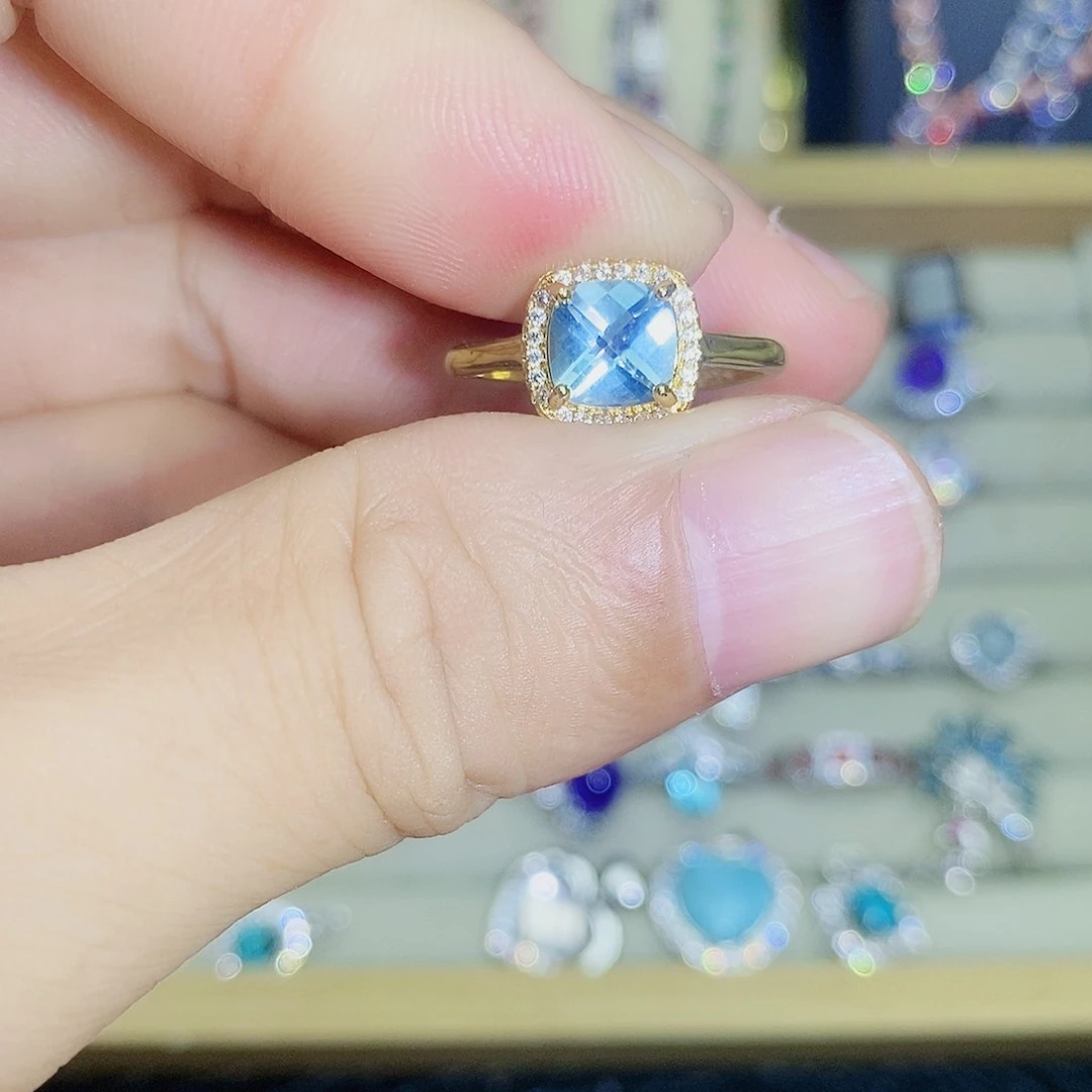 银S925镶嵌戒指托帕石