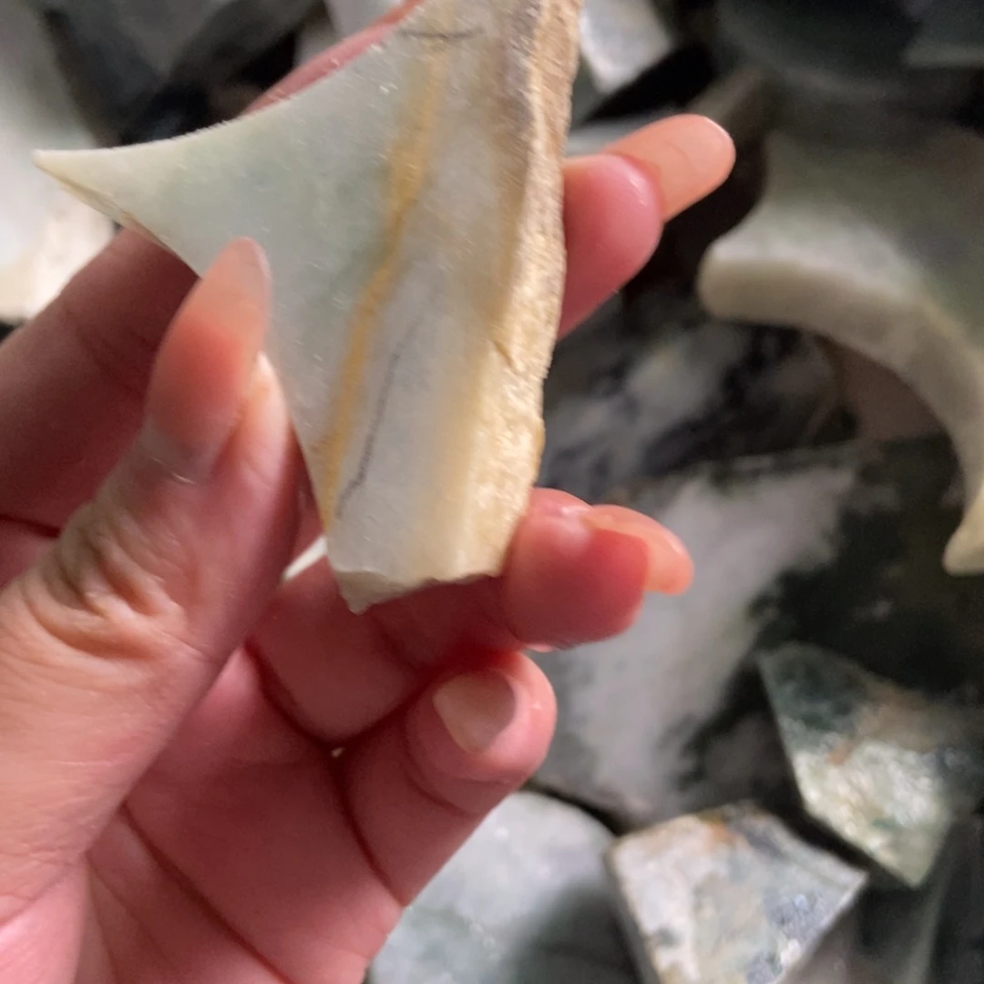 翡翠未镶嵌挂件天然翡翠