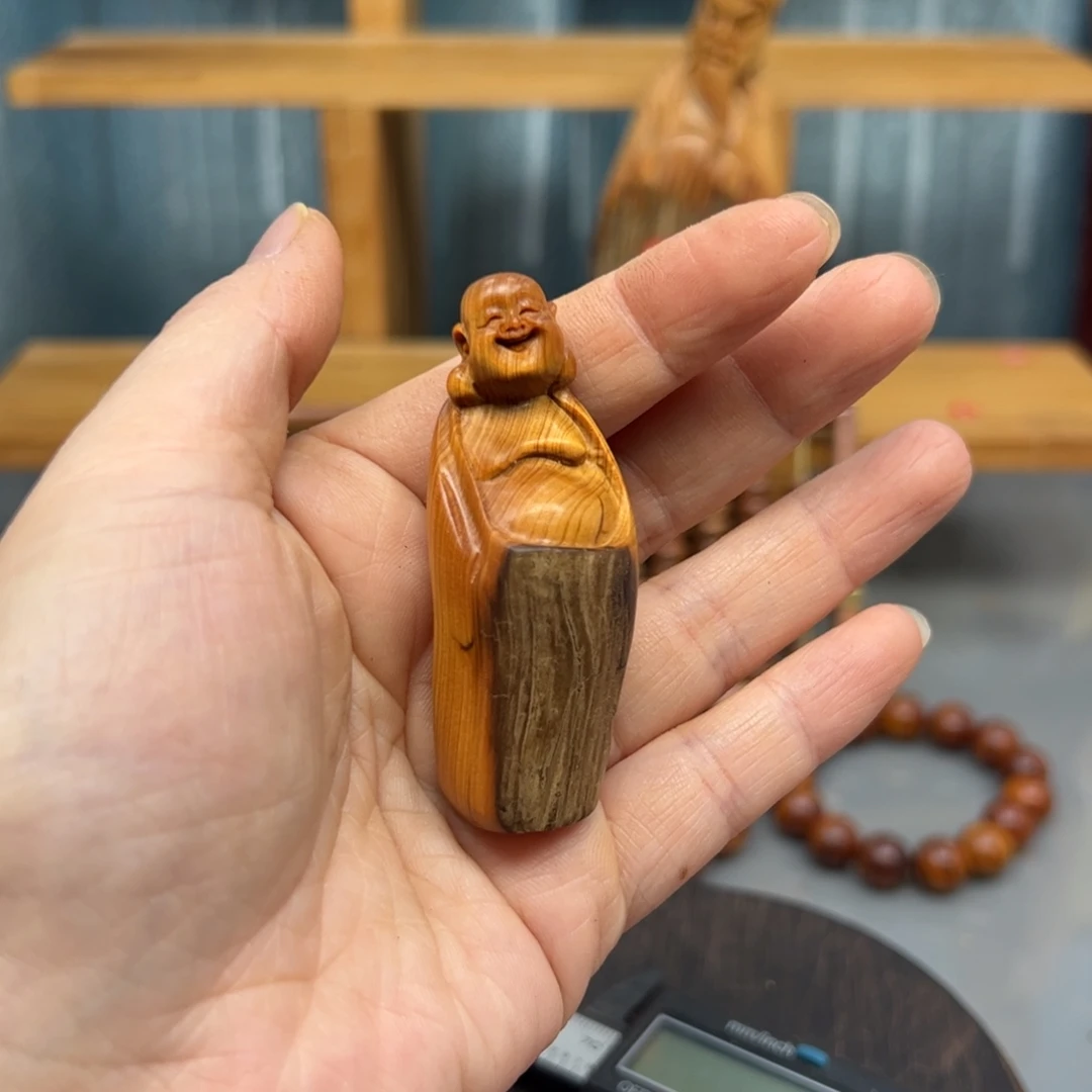 小***询木崖柏木摆件手把件