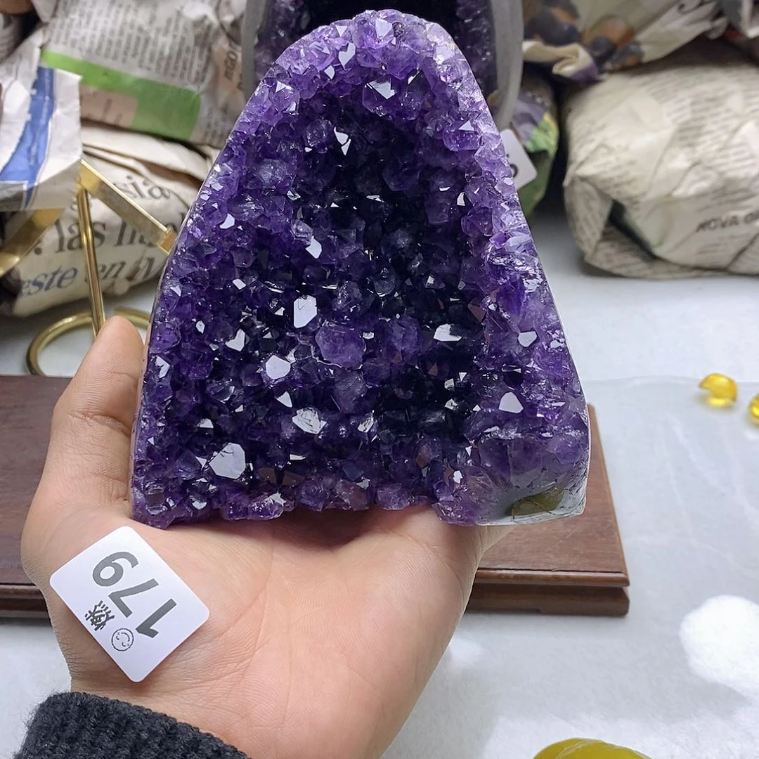 紫晶大型摆件（非配饰）未镶嵌