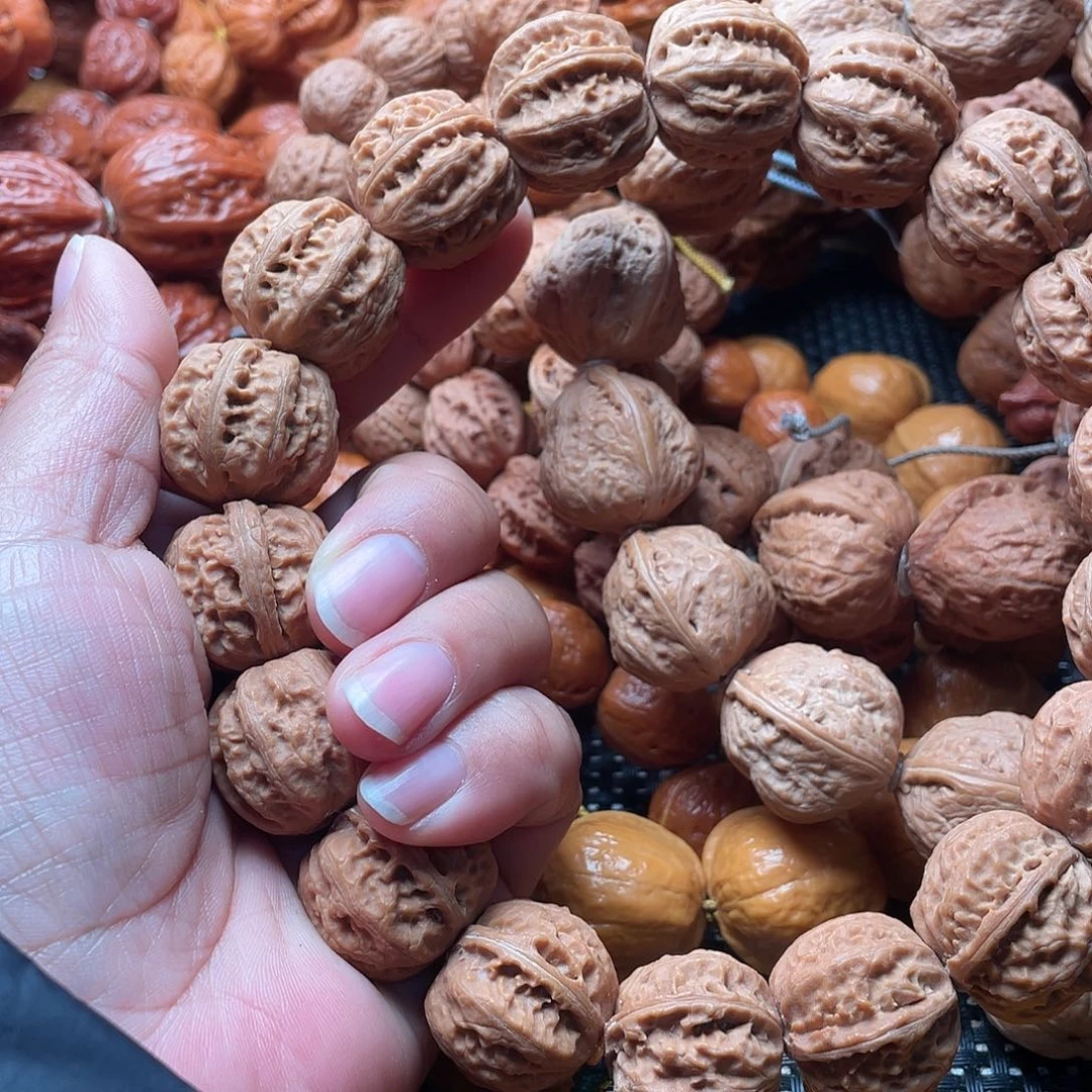 代***代手串文玩核桃磨盘京八棱