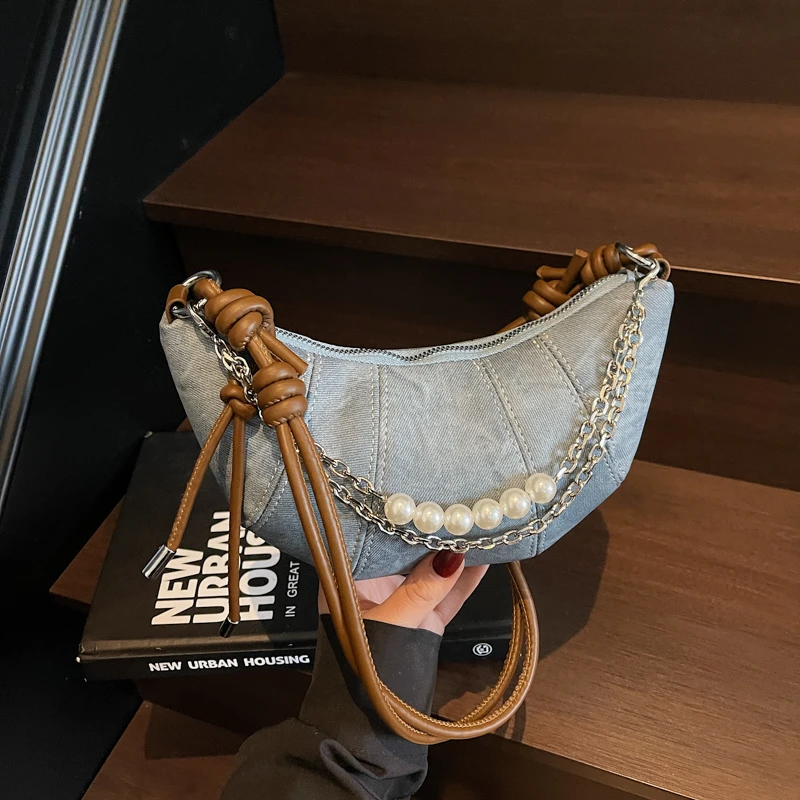 韩版高级感牛角包包女2025新款爆款上班专用包链条单肩斜挎月牙包