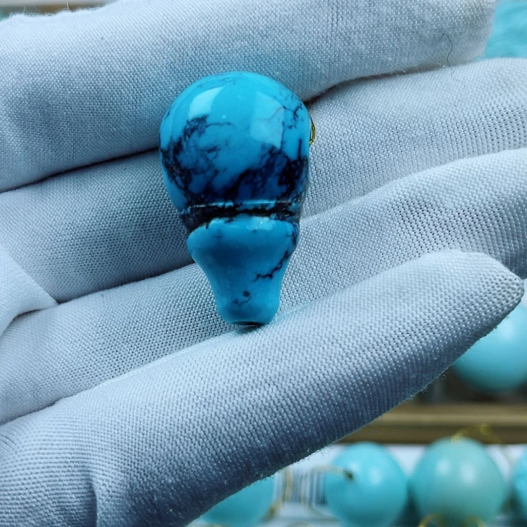 绿松石未镶嵌珠宝奇石1