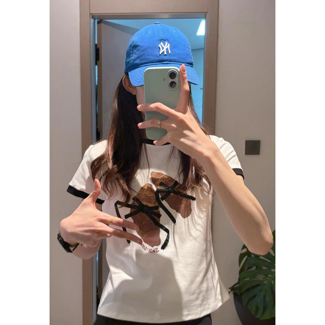 巨显瘦百搭趣味减龄蝴蝶结印花亲肤透气小个子修身显瘦短款T恤女