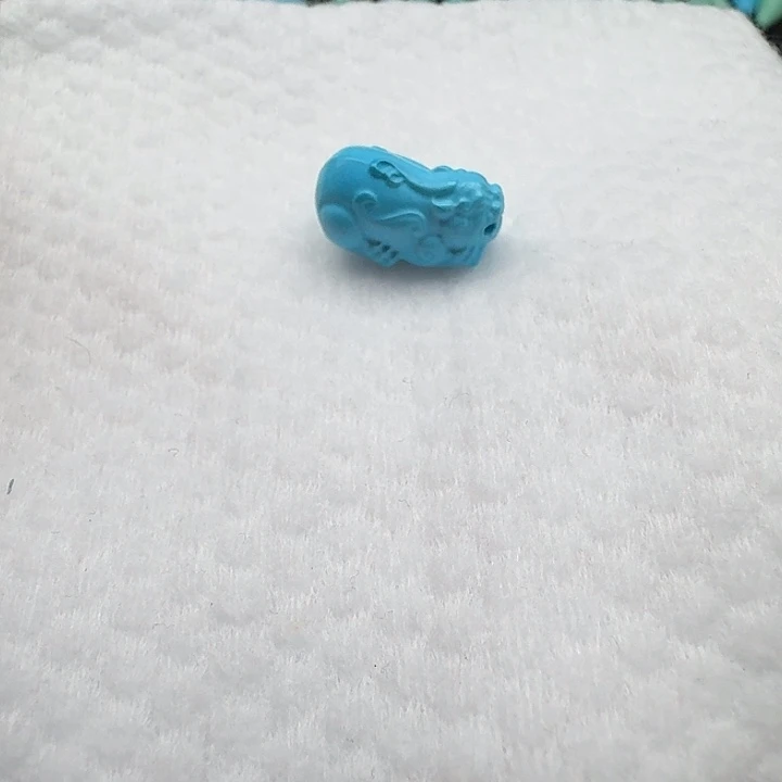 尺寸：19/11/11左右蓝貔貅单珠一颗