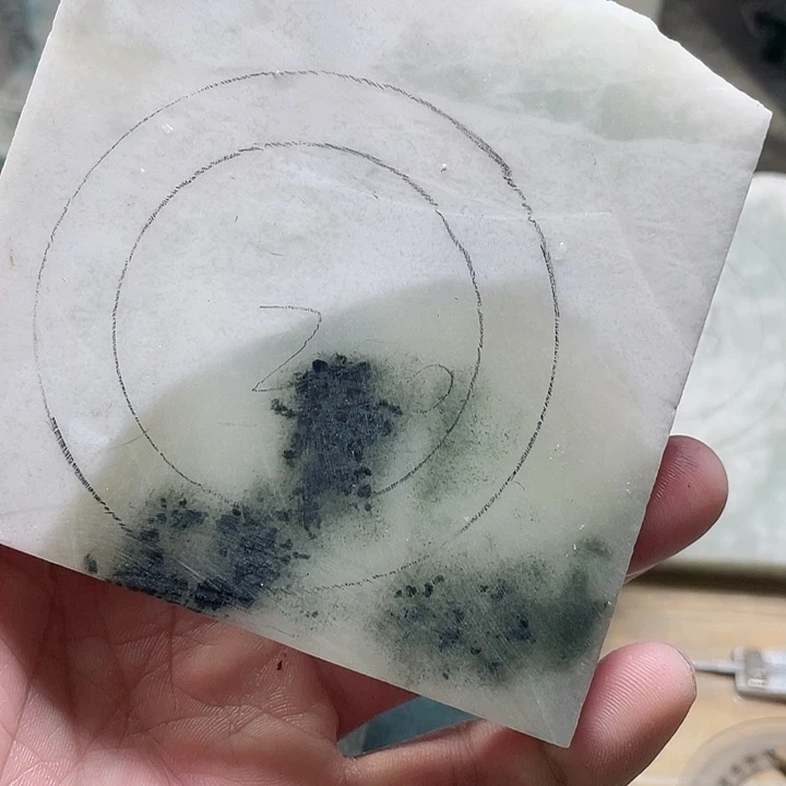 独山玉手镯未镶嵌落***年加工定制
