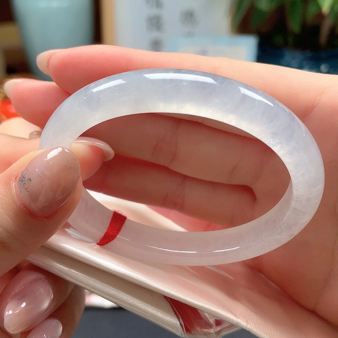 翡翠未镶嵌手镯白冰起光贵妃4号
