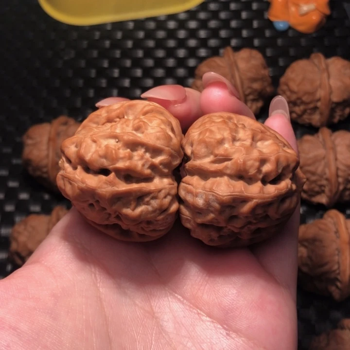 把件文玩核桃40四开大疙瘩肌肉蛙