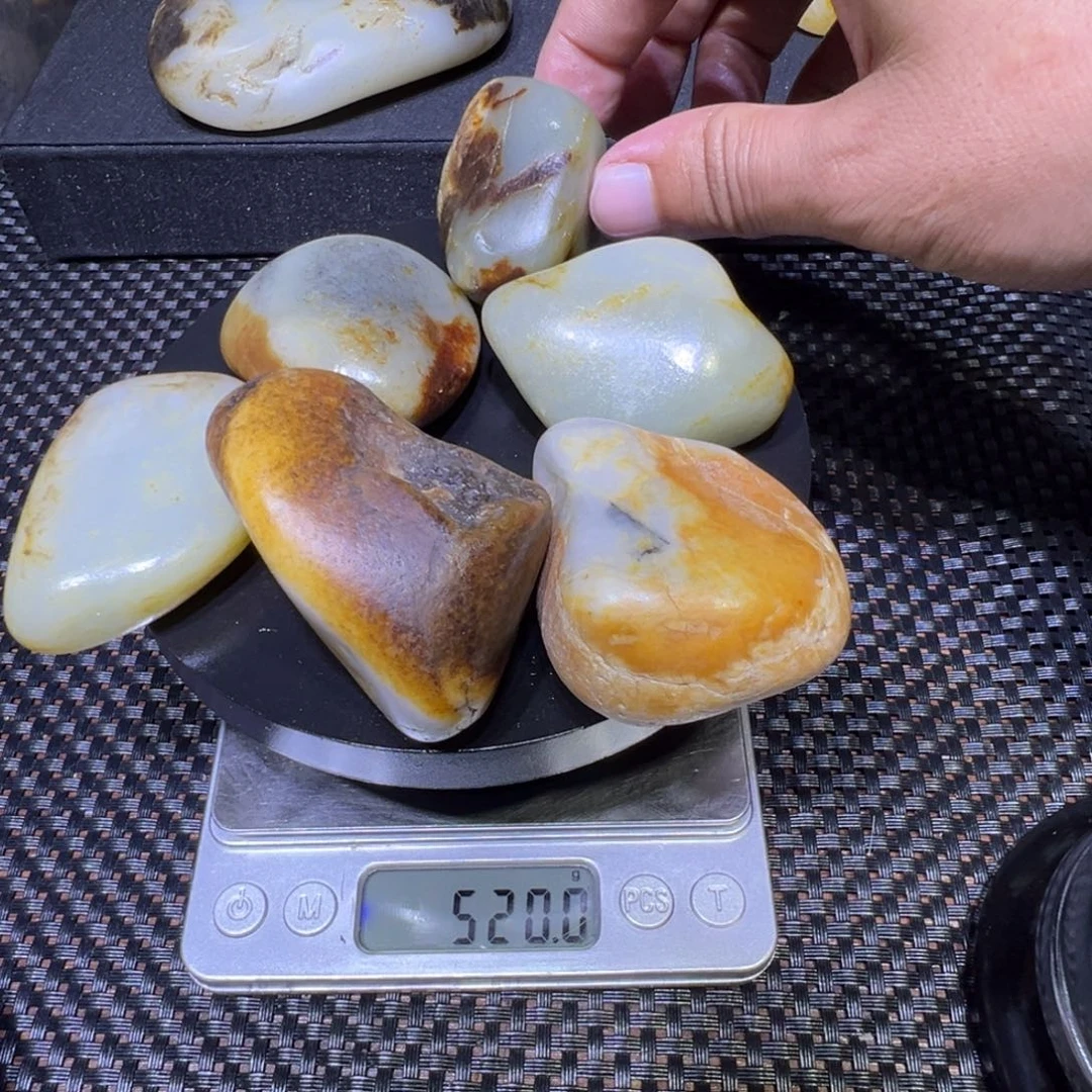 和田玉（子料）未镶嵌吊坠(不含链)520