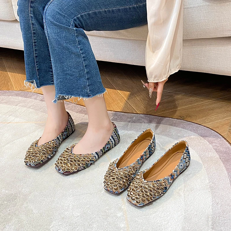 水钻浅口套筒百搭民族风瓢鞋时尚春夏单鞋方头小香风大码女鞋