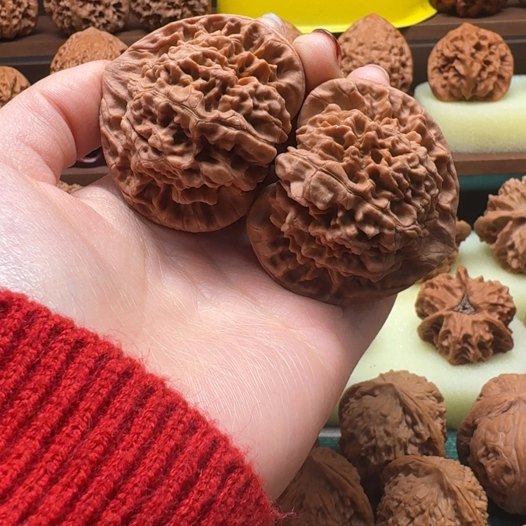 文玩核桃吊坠51官帽