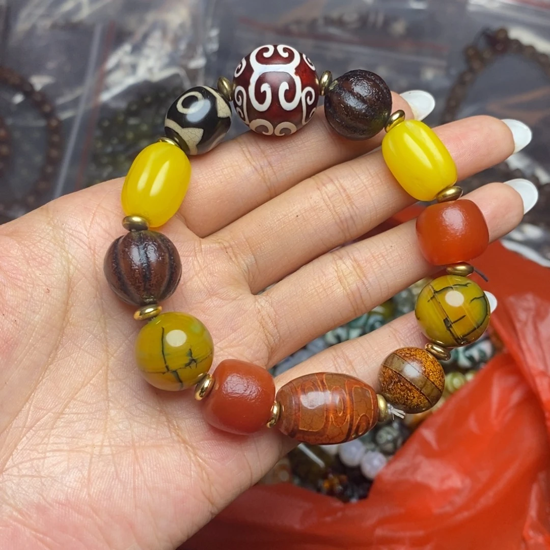 未镶嵌颈饰玛瑙/玉髓
