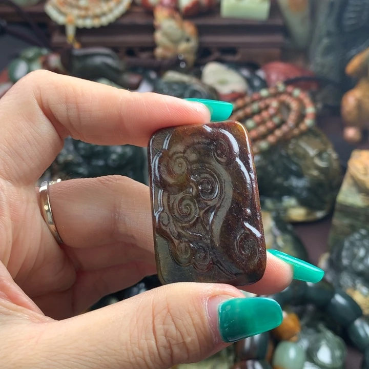 岫岩河磨玉（透闪石质玉）挂件未镶嵌