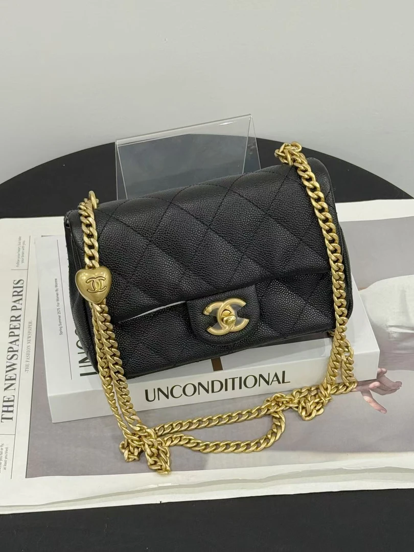 全新未使用 Chanel/香奈儿 24p 爱心黑金大mini 全套 拍下送中检