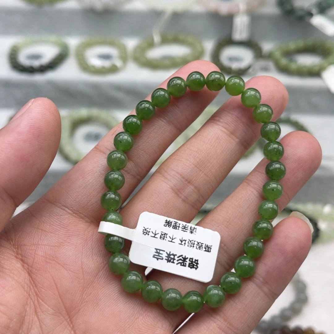 未镶嵌手串和田玉卡6碧玉菠菜绿微矿点