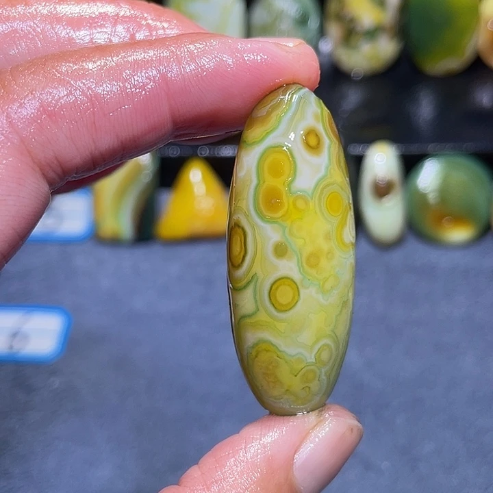 未镶嵌玛瑙/玉髓珠宝奇石