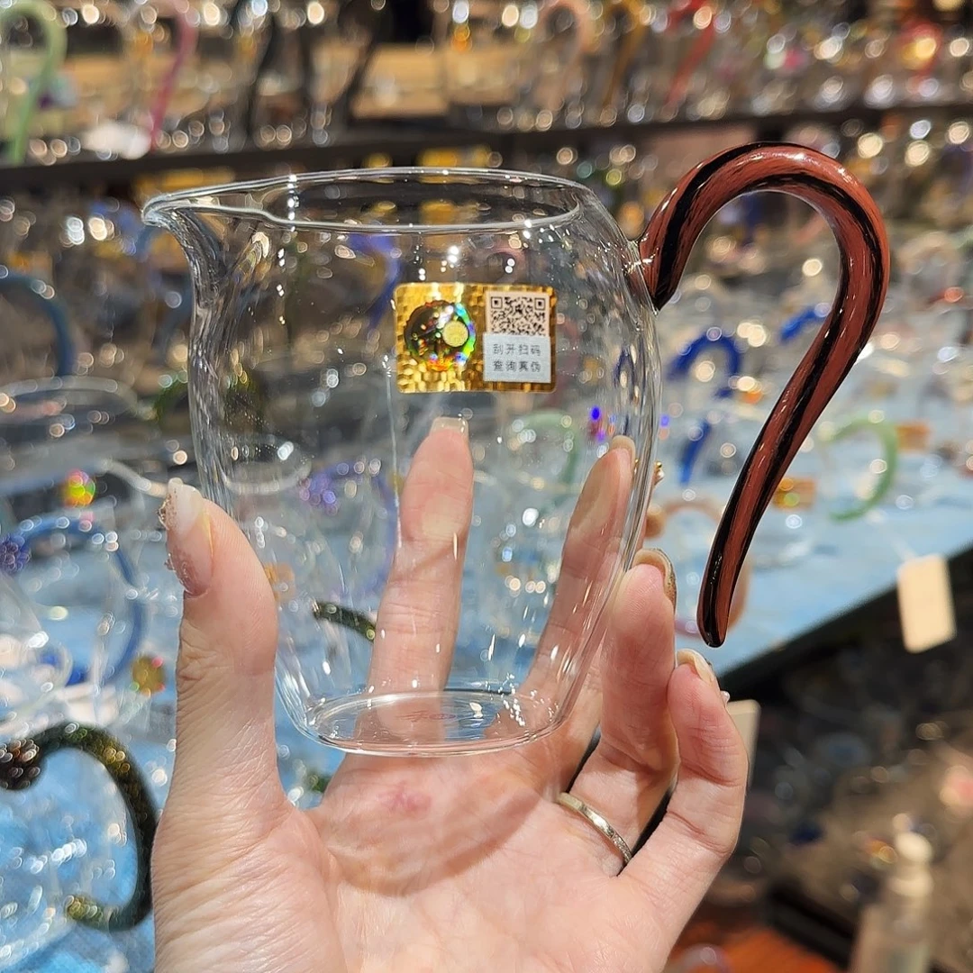 赤彩漾辰//////////