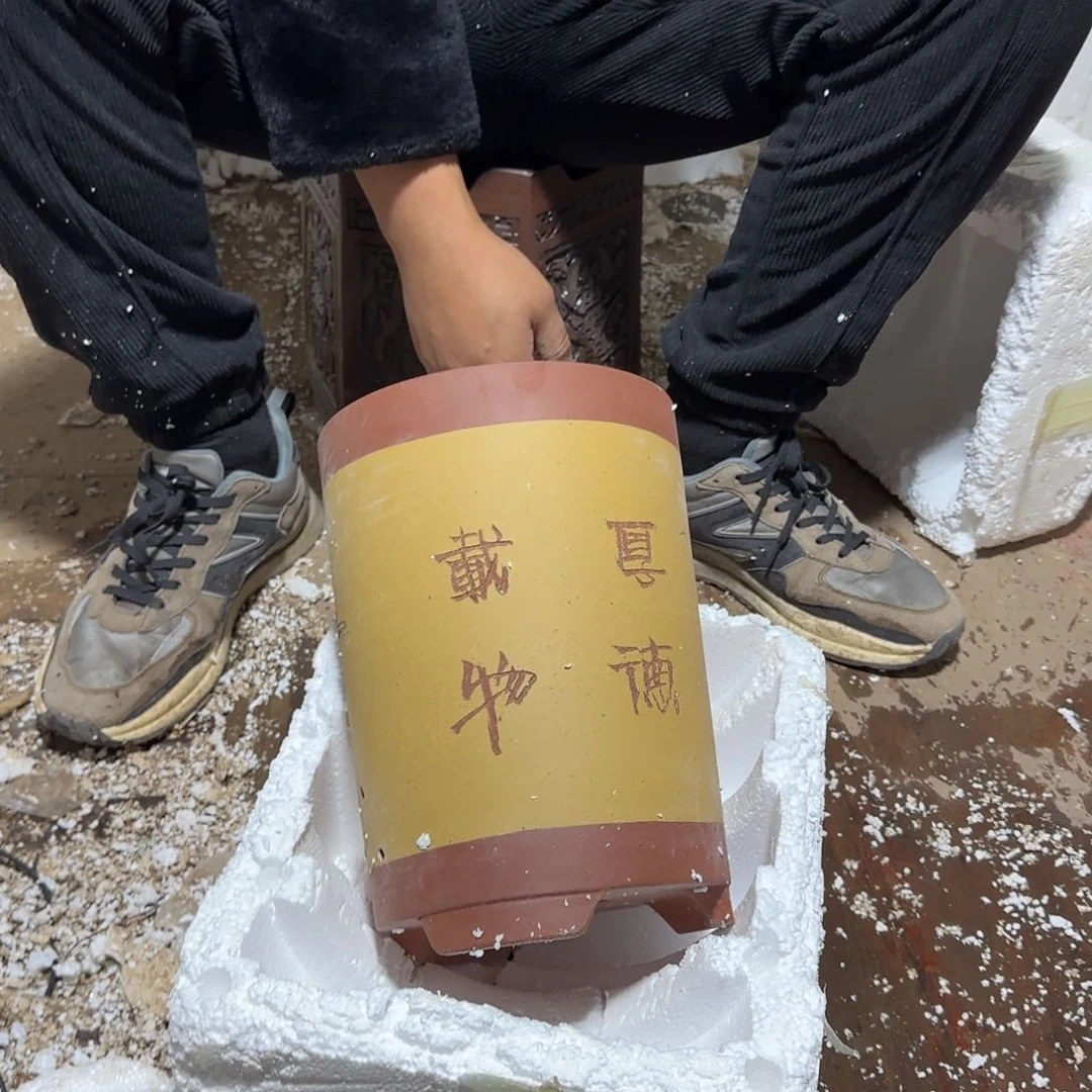 紫砂花盆瑕疵和瑕疵的