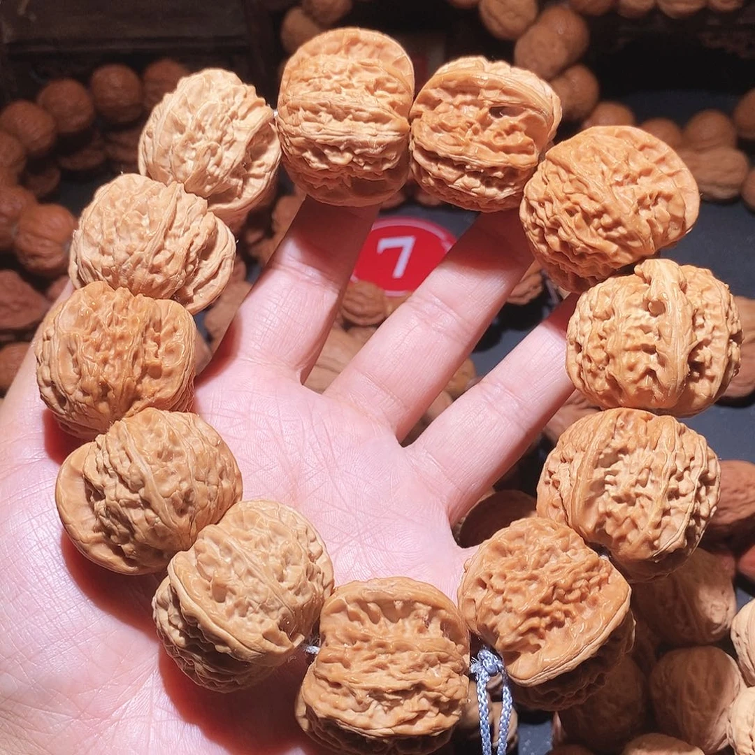 木质类白狮子手持