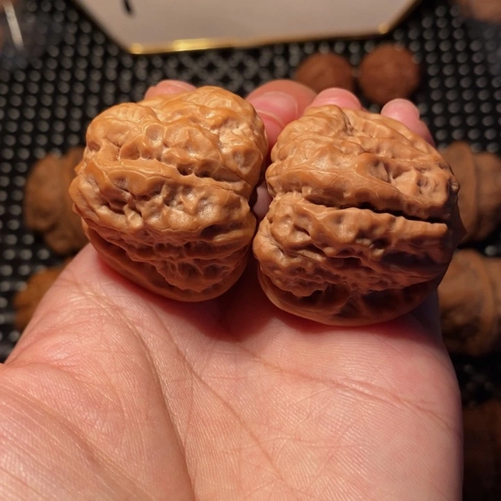 把件文玩核桃一线开背八蹬腿