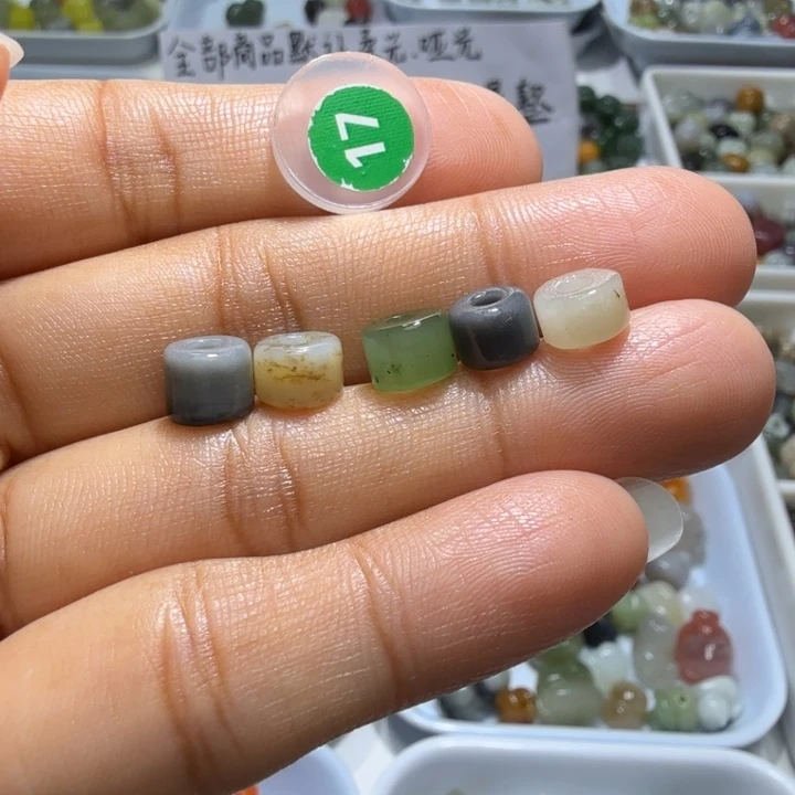 和田玉未镶嵌珠宝奇石