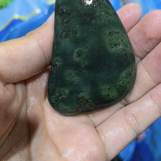 海***帆木藏玉药王石原石一个
