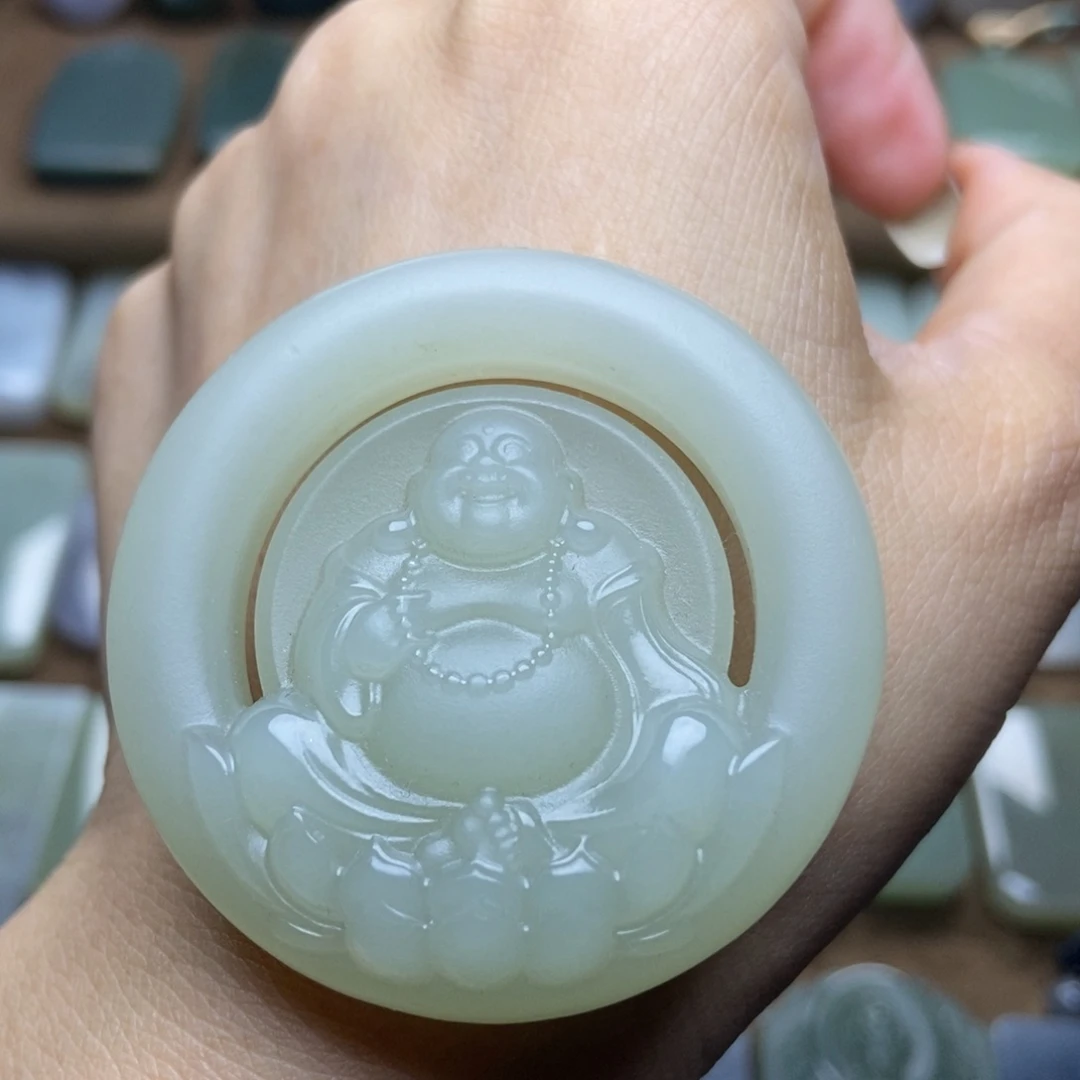 颈饰未镶嵌和田玉