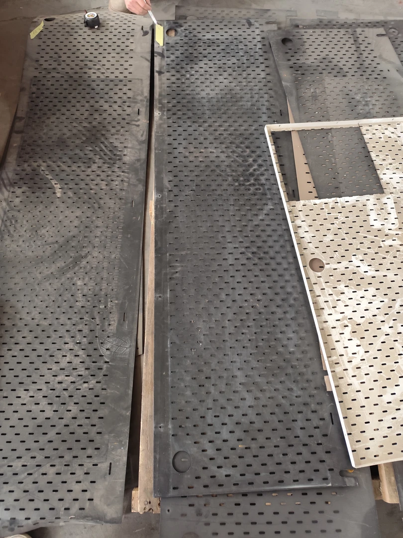 隔板 金属 175*53 瑕疵无售后 源264