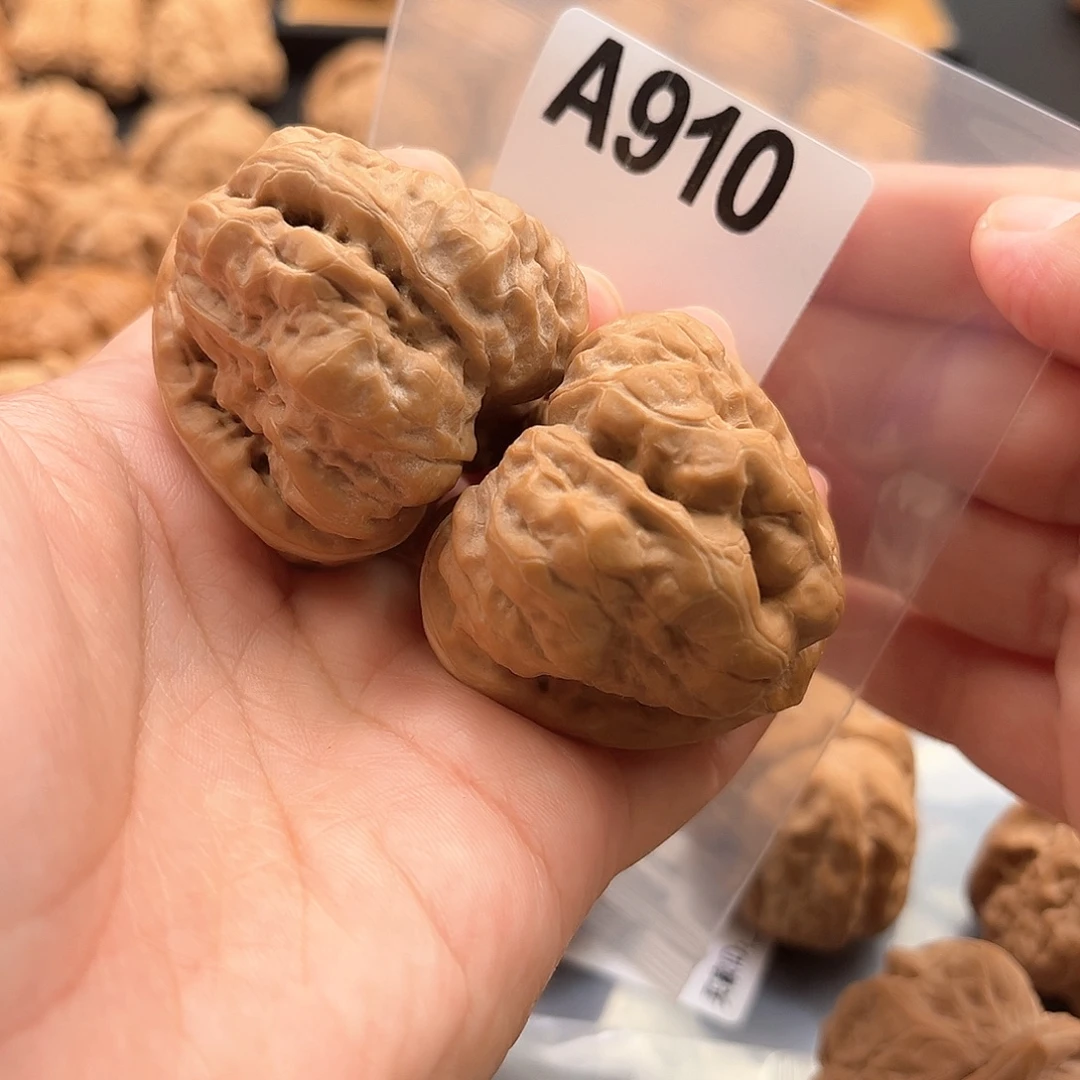 孤***-文玩核桃把件蛙蛙精品41家肚47