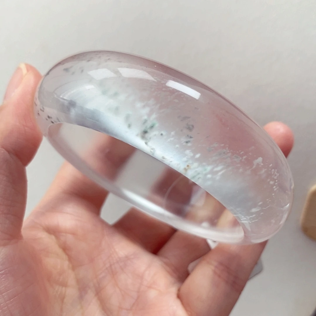 石英质玉手镯未镶嵌56-57