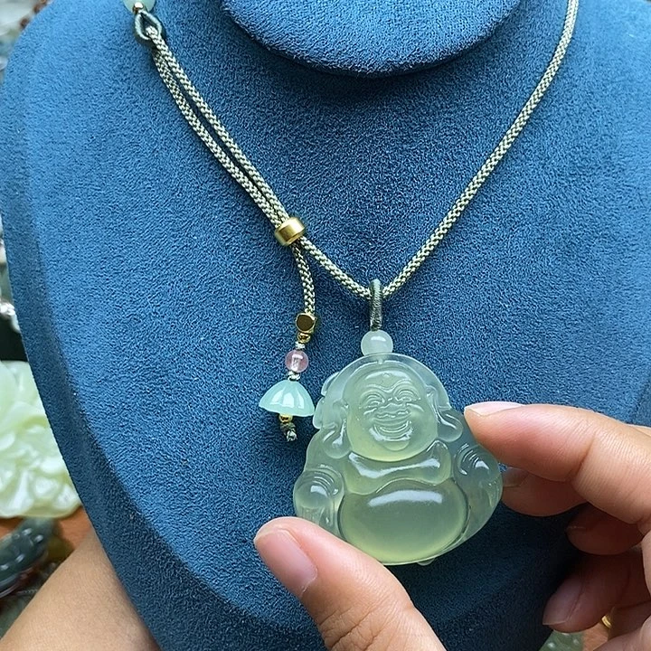 蛇纹石玉合金颈饰