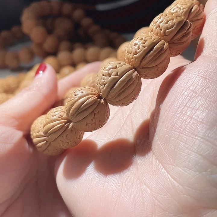 新***来吊坠桃核桃核手串玲珑塔35