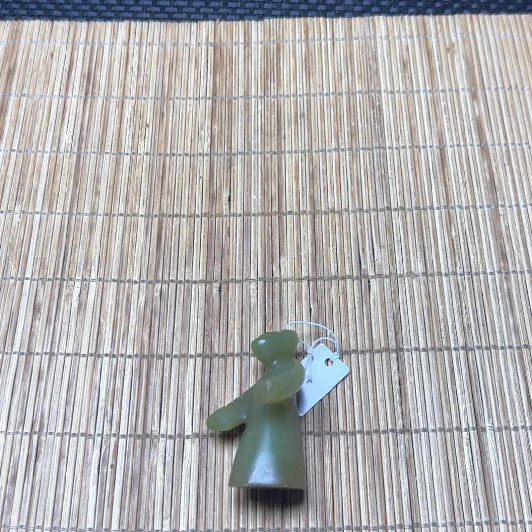 未镶嵌和田玉挂件