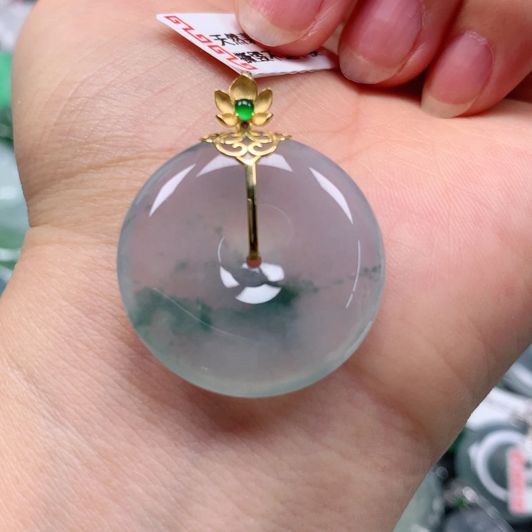 翡翠18K金镶嵌颈饰天然翡翠