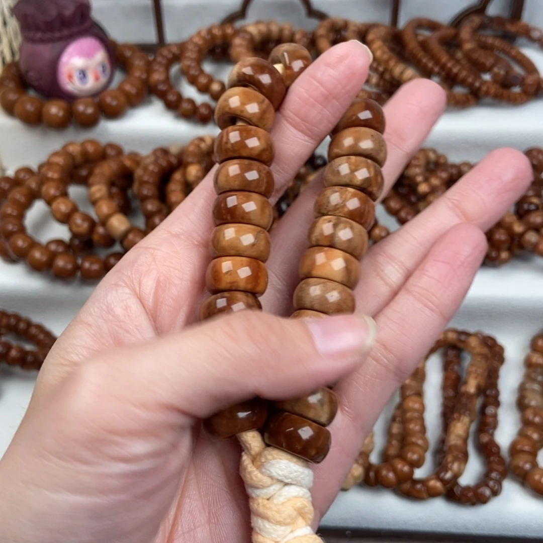 彤***_手串库克精挑妖花甜甜圈24