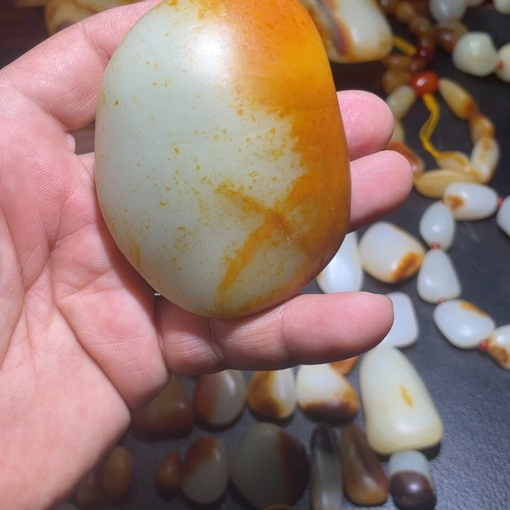 和田玉项链未镶嵌