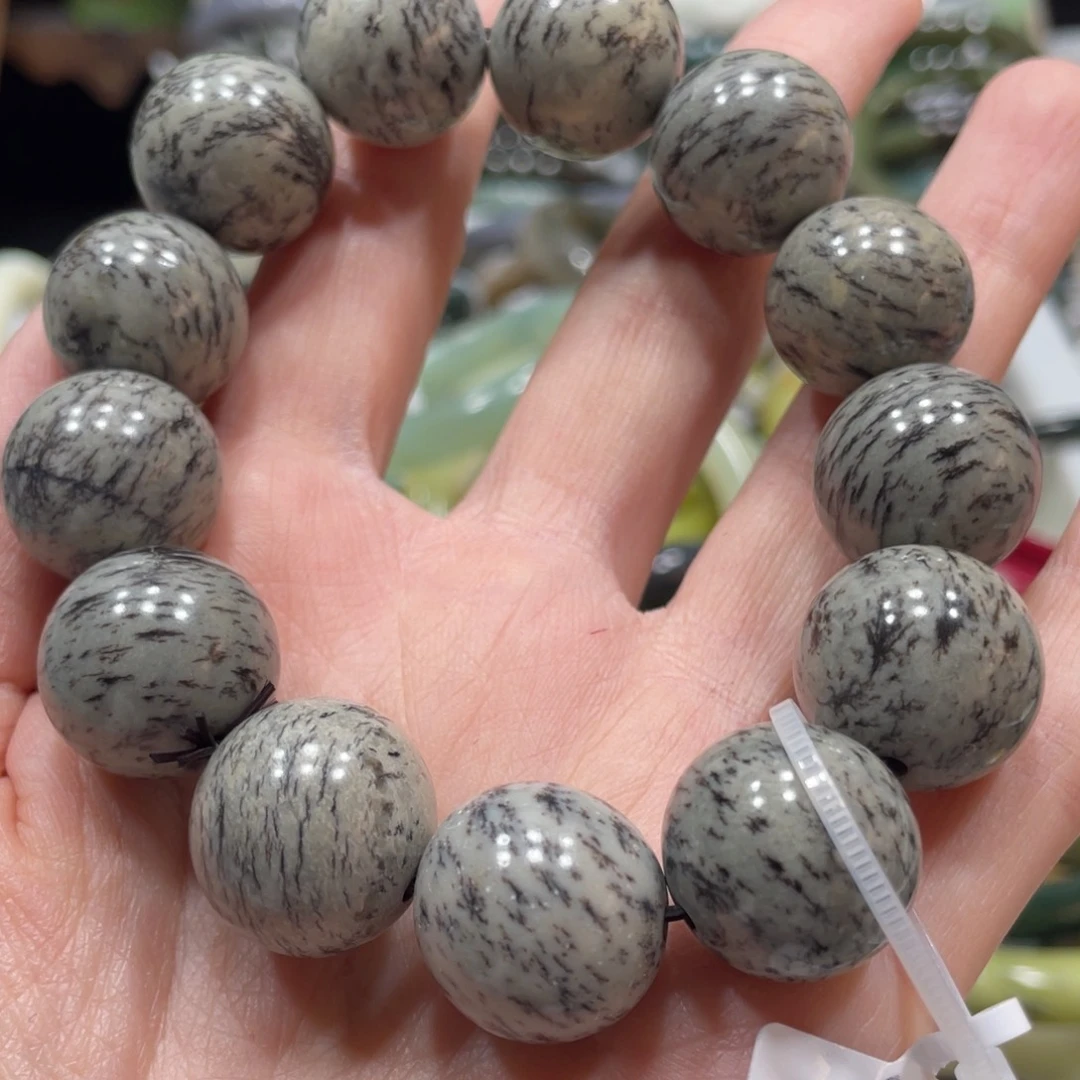 和田玉手串未镶嵌瑕