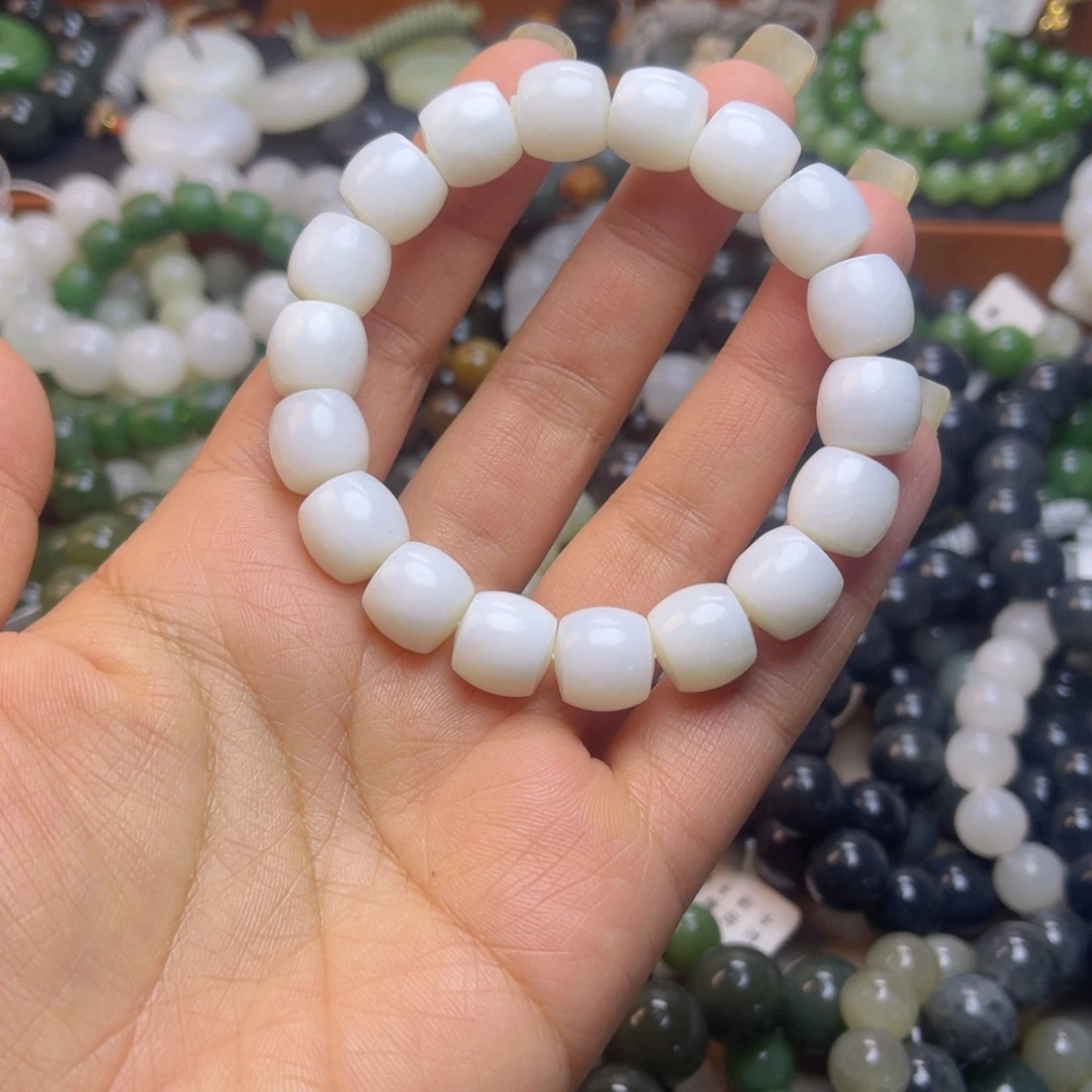 和田玉未镶嵌手链