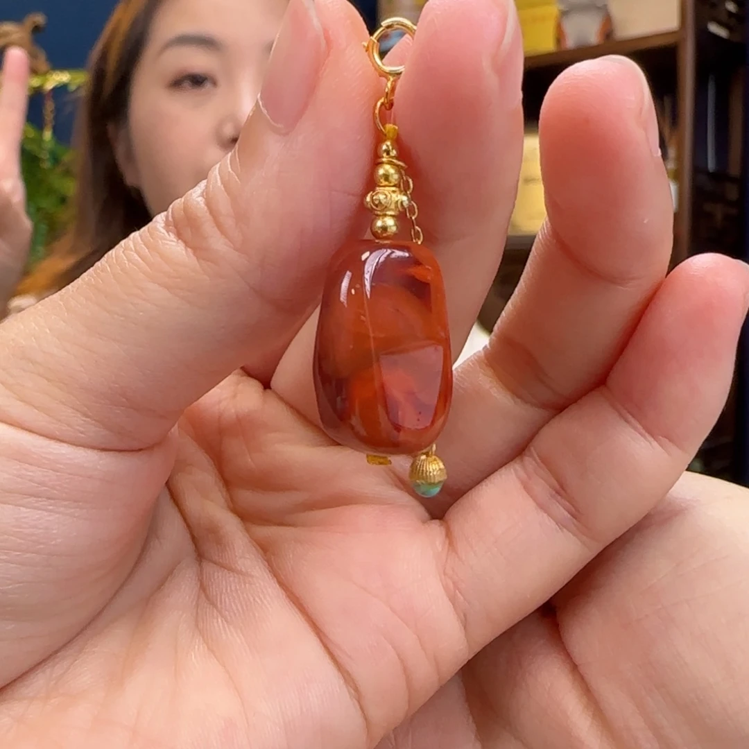 南红玛瑙未镶嵌颈饰