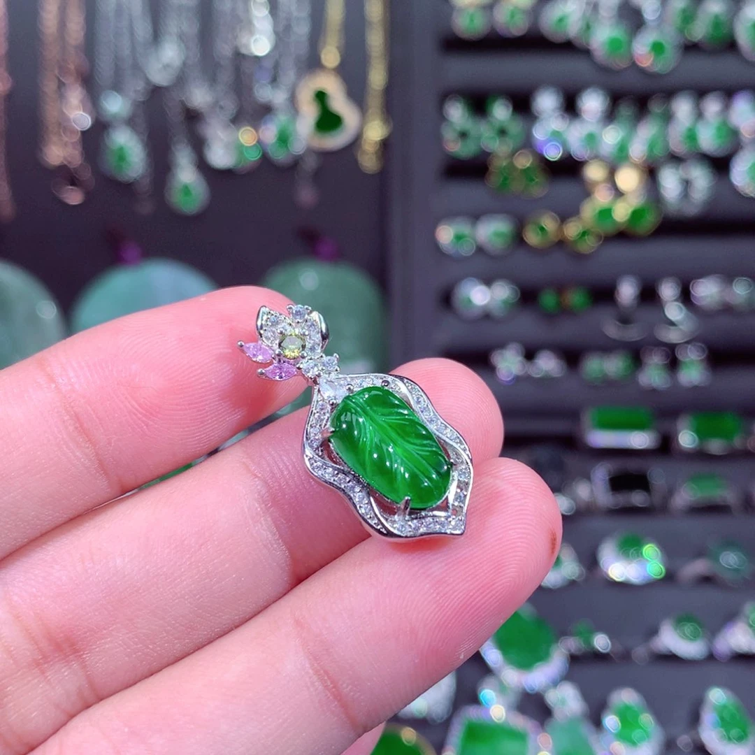 翡翠吊坠(不含链)未镶嵌