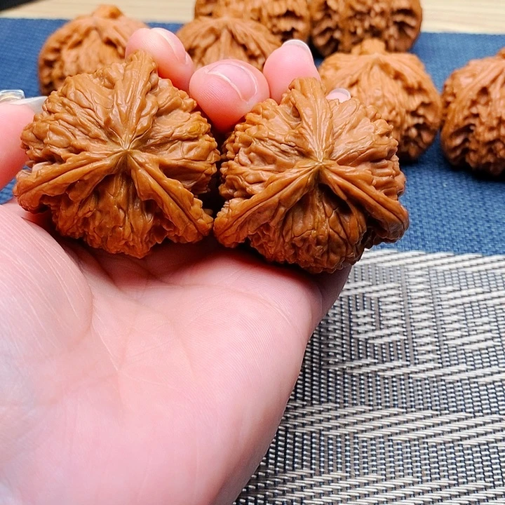 @***缘吊坠文玩核桃三棱