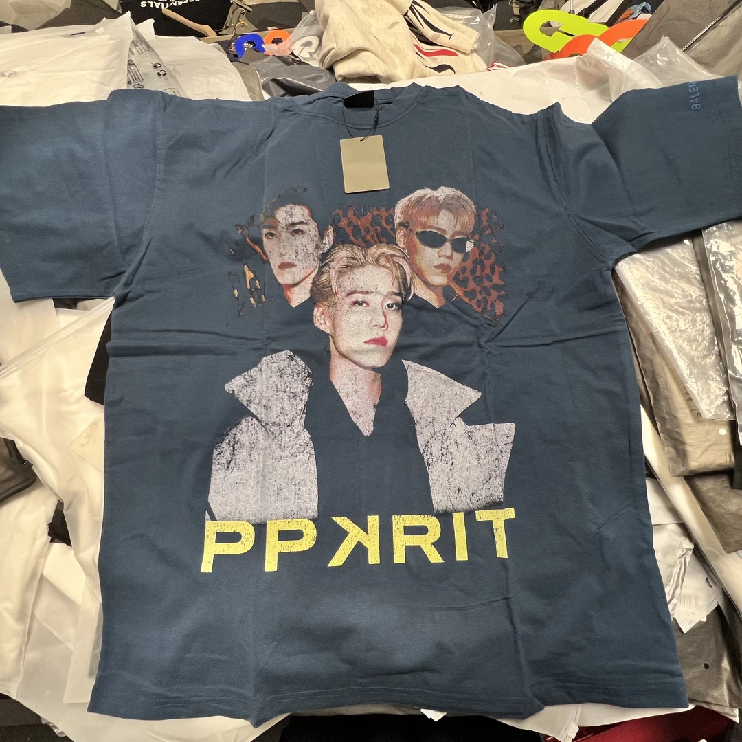 富贵家--蓝色人像短袖